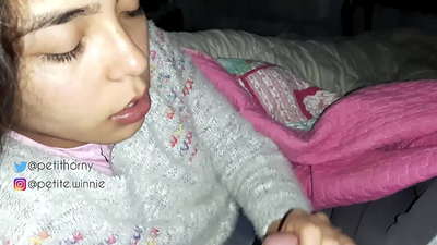 ENGULO TODO O LEITE ACUMULADO DO MEU MARIDO - MOSTRANDO A LÍNGUA COM ESPERMA